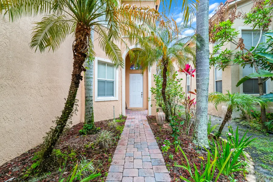 6004 Spring Lake Terrace, Fort Pierce, FL 34951 - #2
