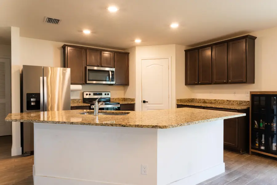 2581 SE Dogwood Avenue, Port Saint Lucie, FL 34952 - #2