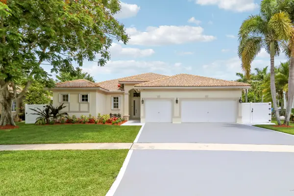 10075 Freesian Way, Wellington, FL 33449