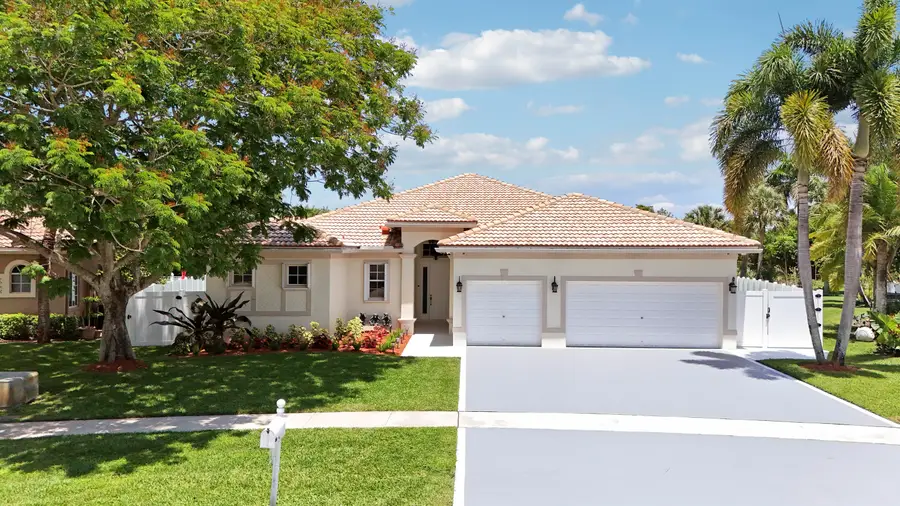 10075 Freesian Way, Wellington, FL 33449 - #2
