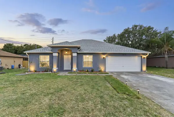 1024 SW Estaugh Avenue, Port St Lucie, FL 34953