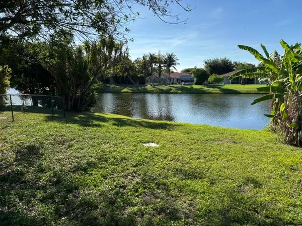 12706 Westhampton Circle, Wellington, FL 33414