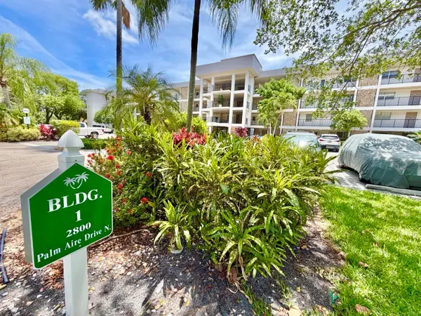 2800 N Palm Aire Drive #Unit 404, Pompano Beach, FL 33069