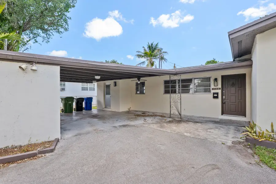 1308 SW 9th Avenue, Fort Lauderdale, FL 33315 - #3