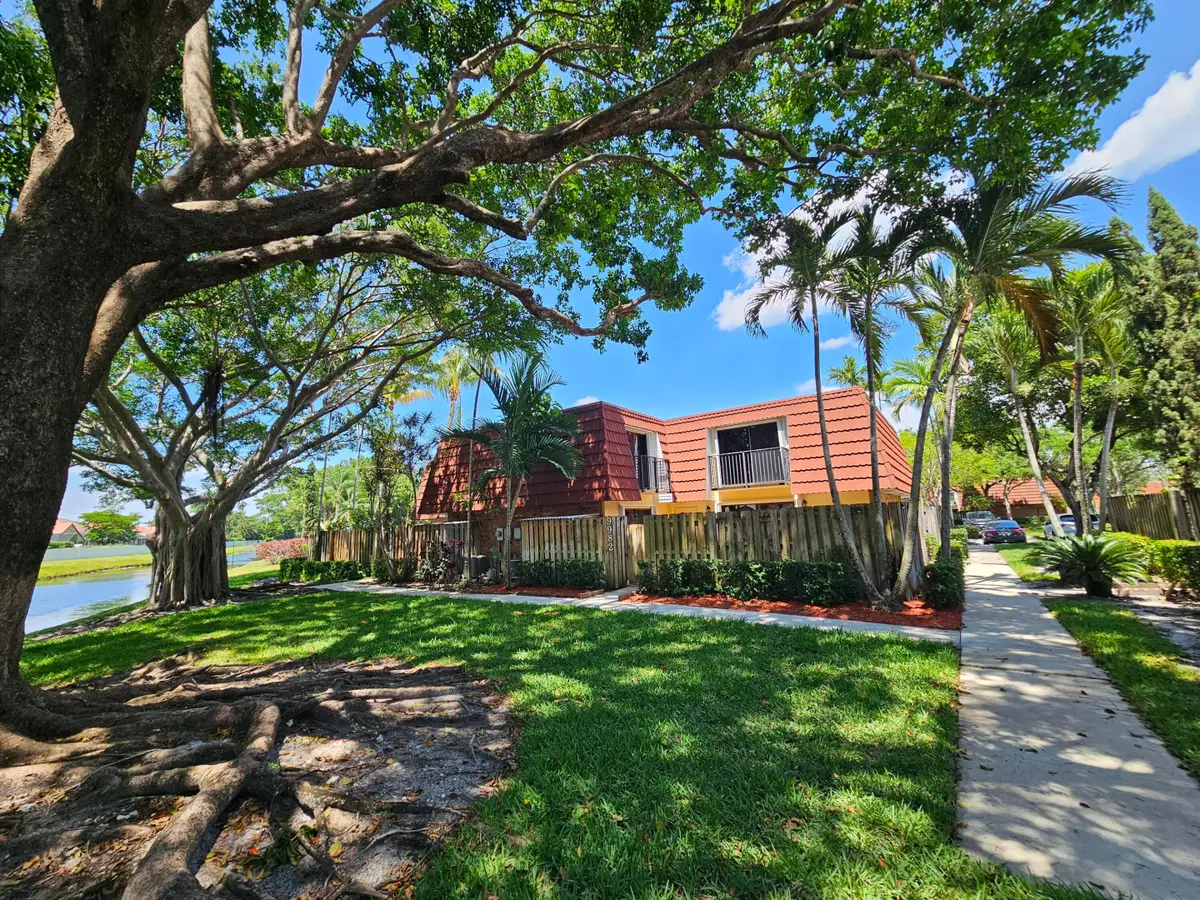 9982 NW 6th Court, Plantation, FL 33324 - #1