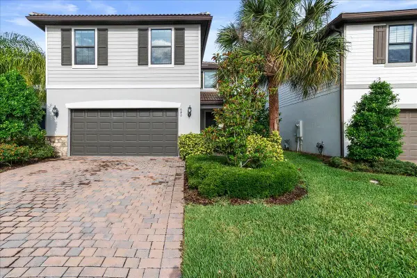 640 SE Monet Drive, Port St Lucie, FL 34984