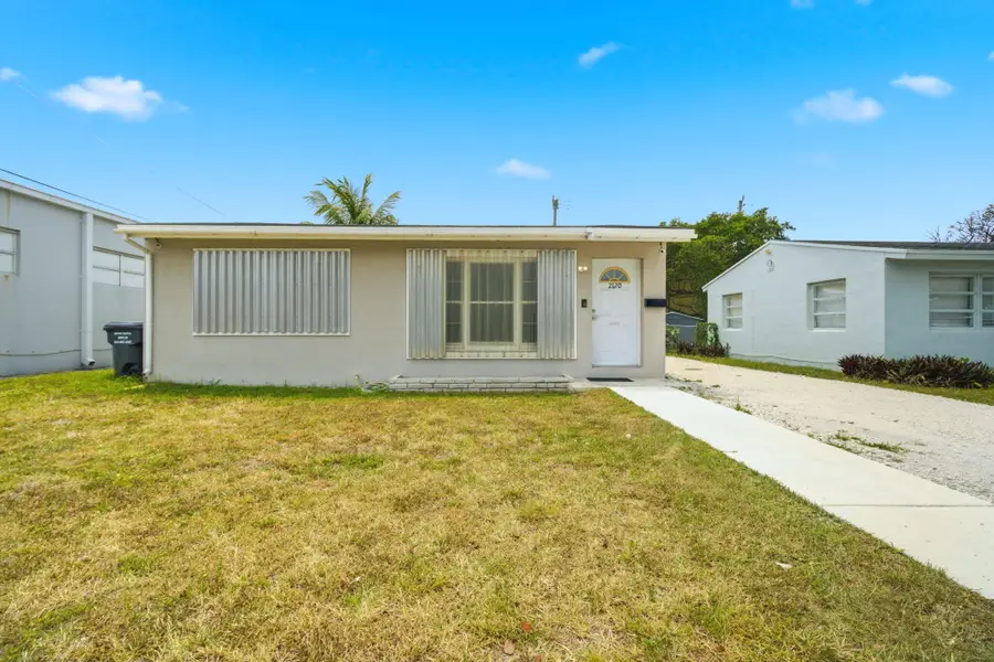 2120 Taylor Street, Hollywood, FL 33020 - #2