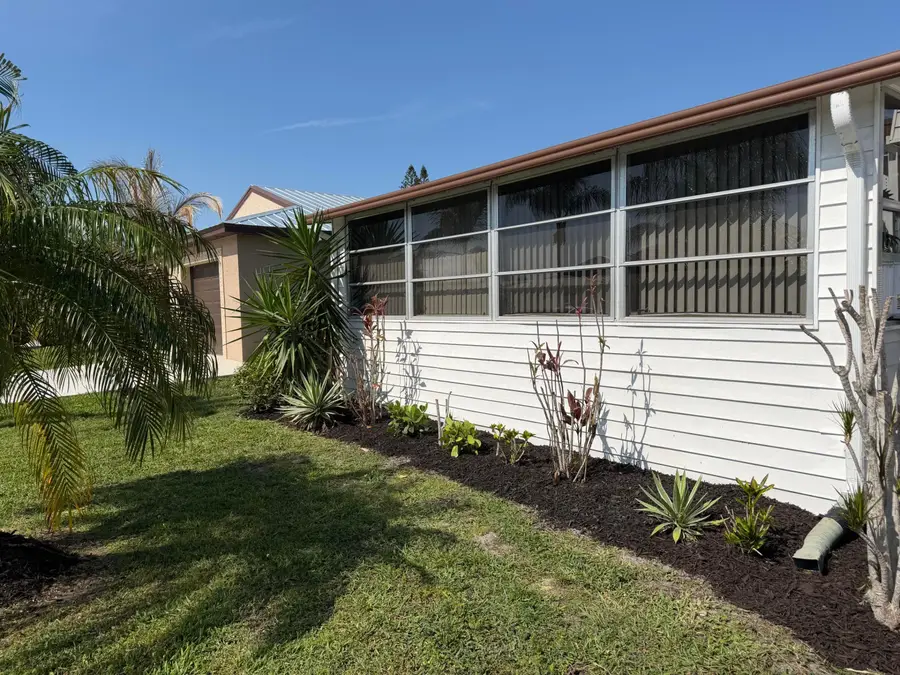 52 Huarte Way, Port Saint Lucie, FL 34952 - #3