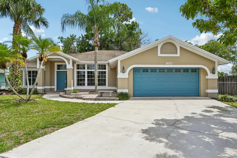 160 Royal Pine Circle S, Royal Palm Beach, FL 33411 - #2