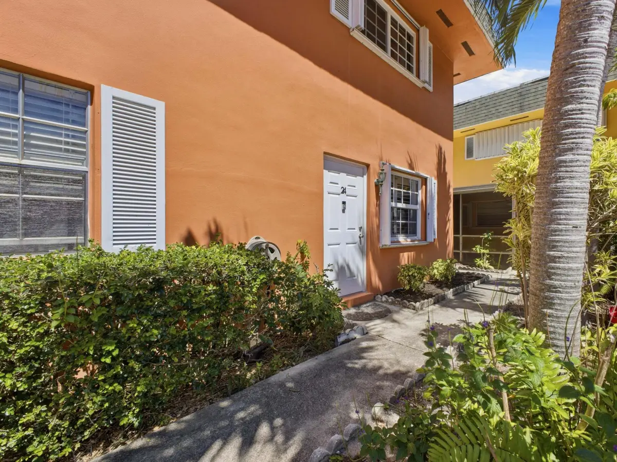 2200 Monroe Street #24, Hollywood, FL 33020 - #1