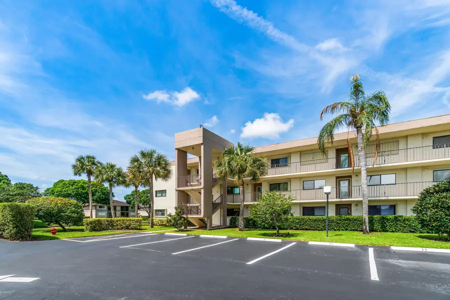 5550 Witney Drive #102, Delray Beach, FL 33484 - #3