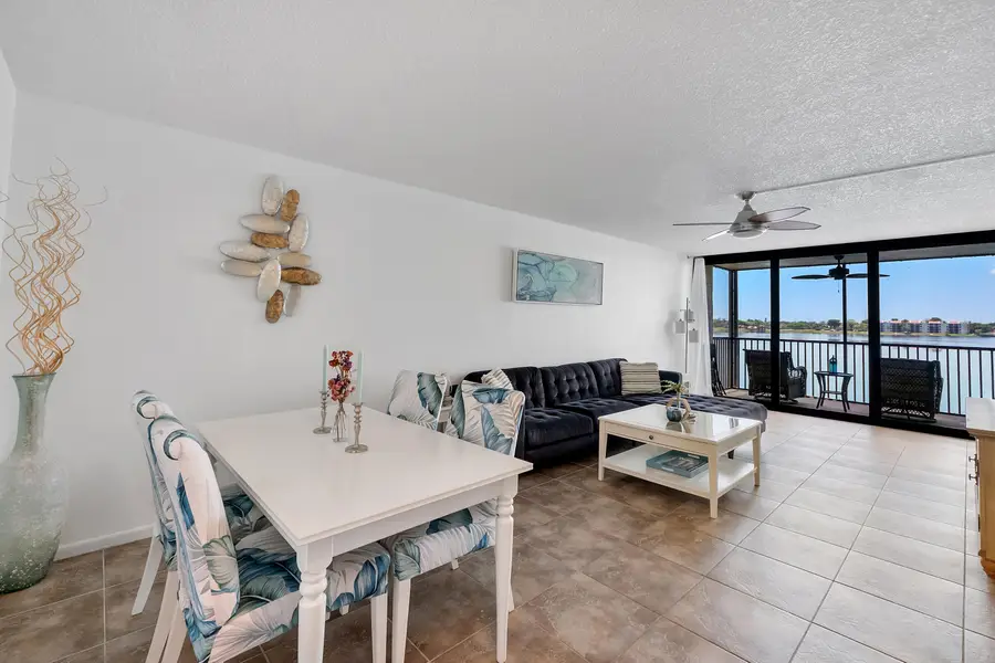 106 Lake Emerald Drive #308, Oakland Park, FL 33309 - #3