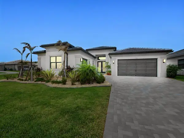 11347 SW Sea Cove Lane, Port St Lucie, FL 34987