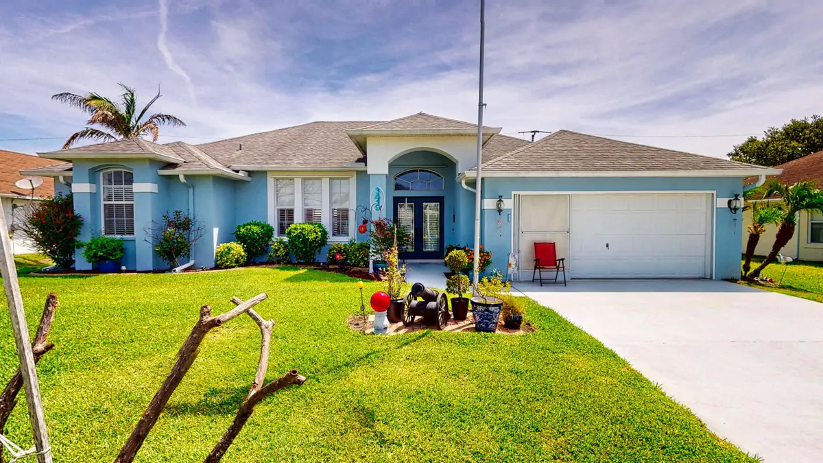 3419 SE Hart Circle, Port Saint Lucie, FL 34984 - #1