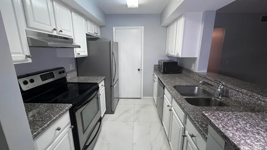 815 W Boynton Beach Boulevard #11-107, Boynton Beach, FL 33426 - #2