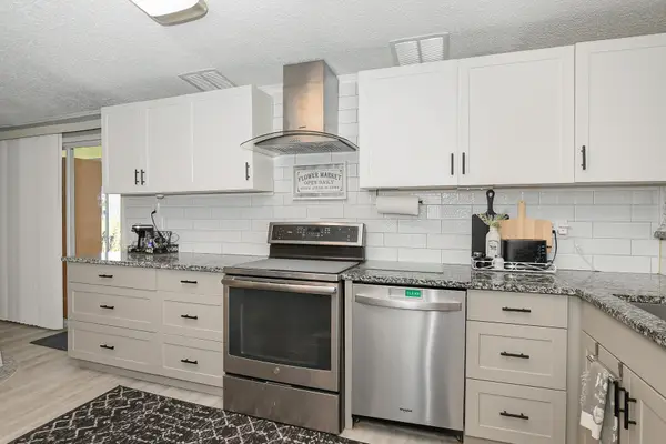 8009 Meadowlark Lane, Port St Lucie, FL 34952