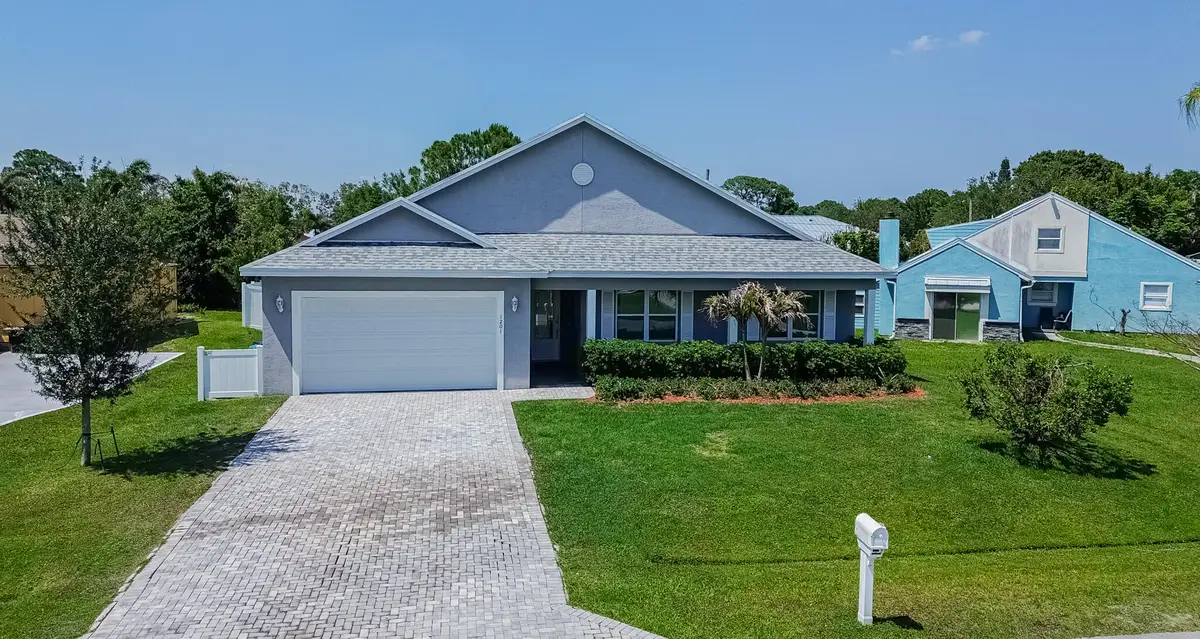 1201 SE Mendavia Avenue, Port Saint Lucie, FL 34952 - #1