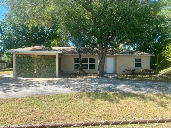 4122 Bougainvillea Street, West Palm Beach, FL 33406