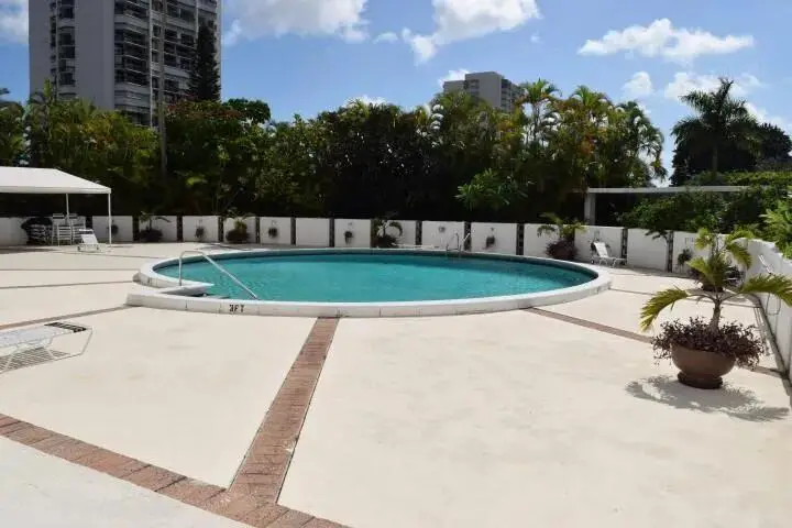 2425 Presidential Way #1905, West Palm Beach, FL 33401 - #2
