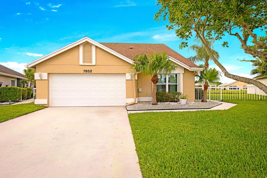 7852 Lake Champlain Court, Delray Beach, FL 33446 - #2