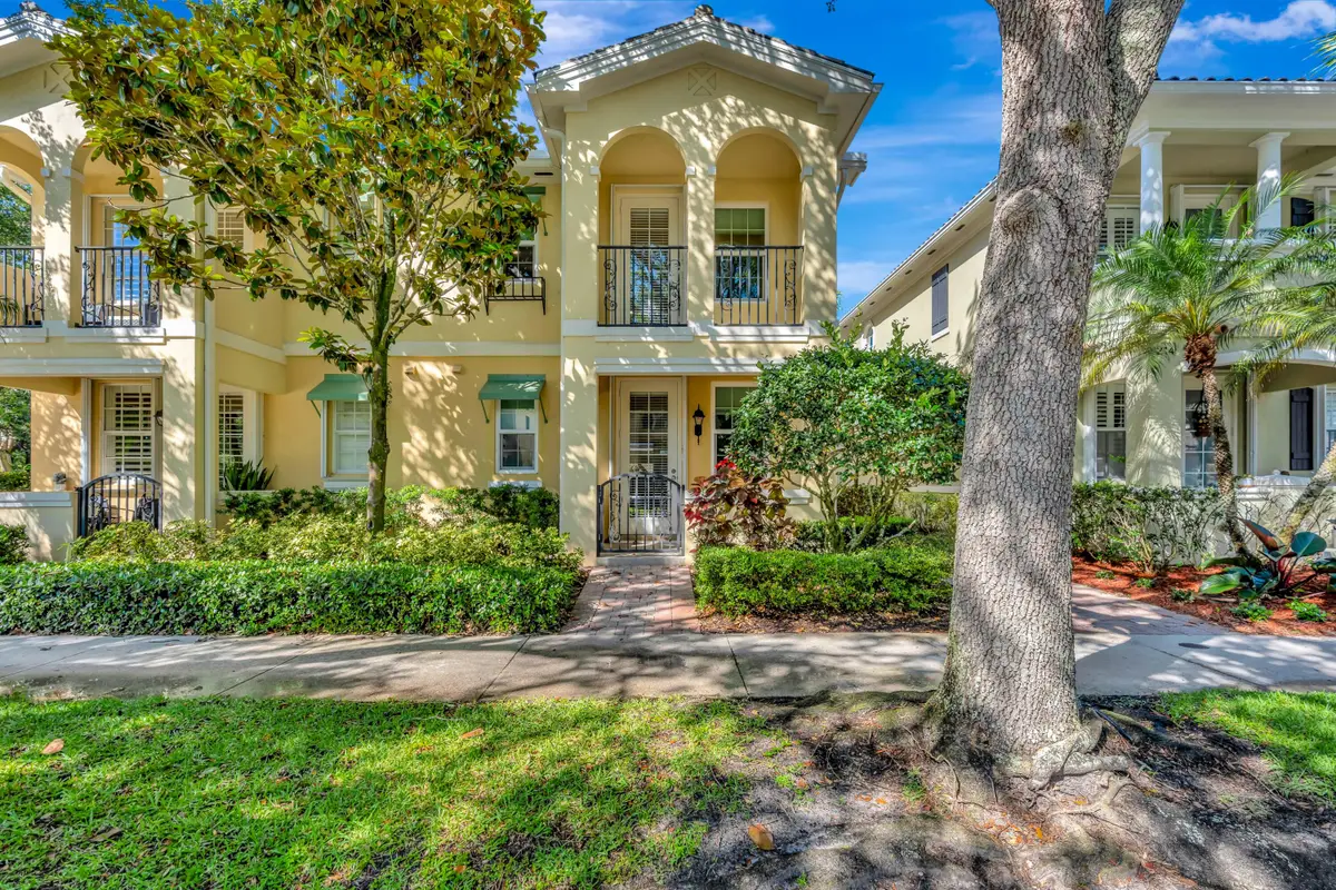 216 Barcelona Drive, Jupiter, FL 33458 - #1