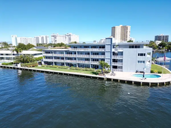1201 S Riverside Drive #208, Pompano Beach, FL 33062