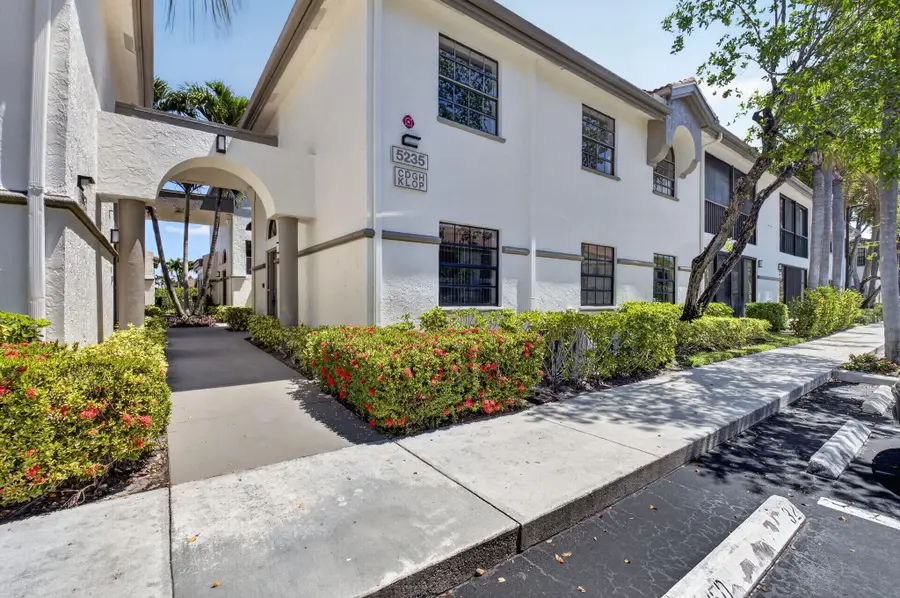 5235 Europa Drive #Apt L, Boynton Beach, FL 33437 - #3