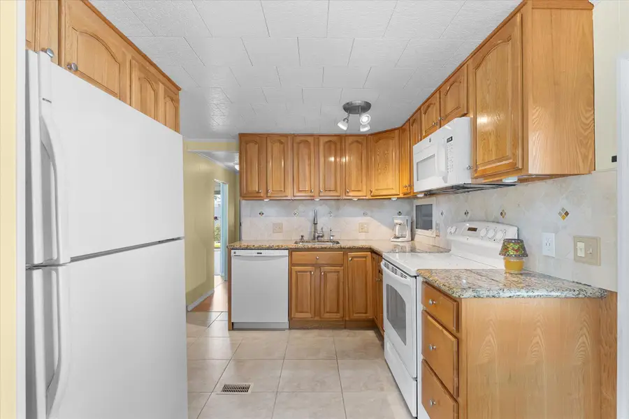 8630 SW 21st Court, Davie, FL 33324 - #3