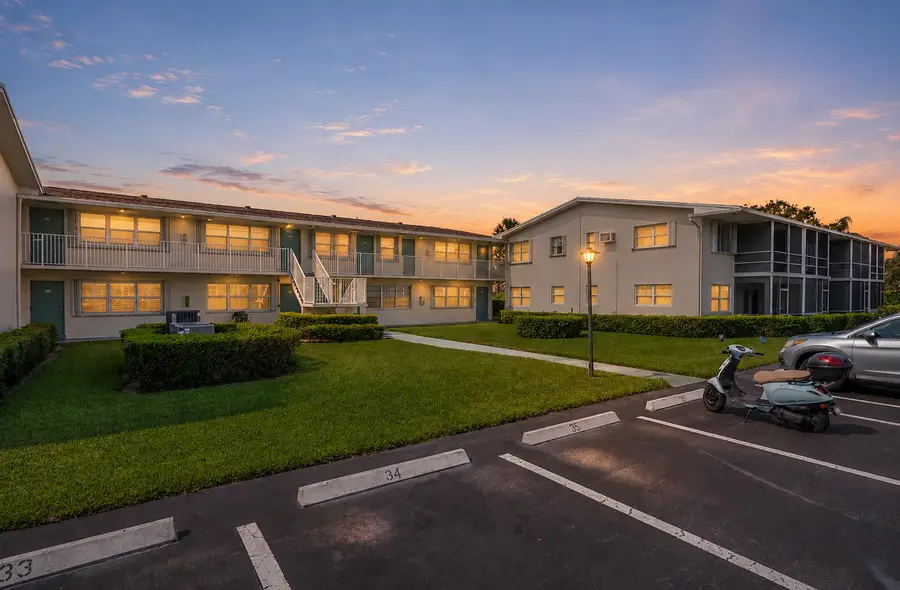 740 W Horizons W #203, Boynton Beach, FL 33435 - #2