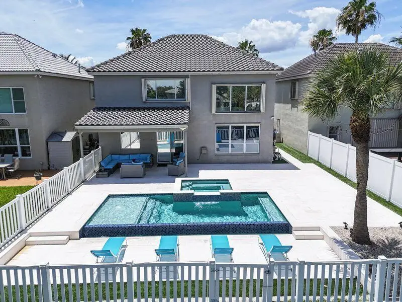 5808 N Plum Bay Parkway, Tamarac, FL 33321 - #2