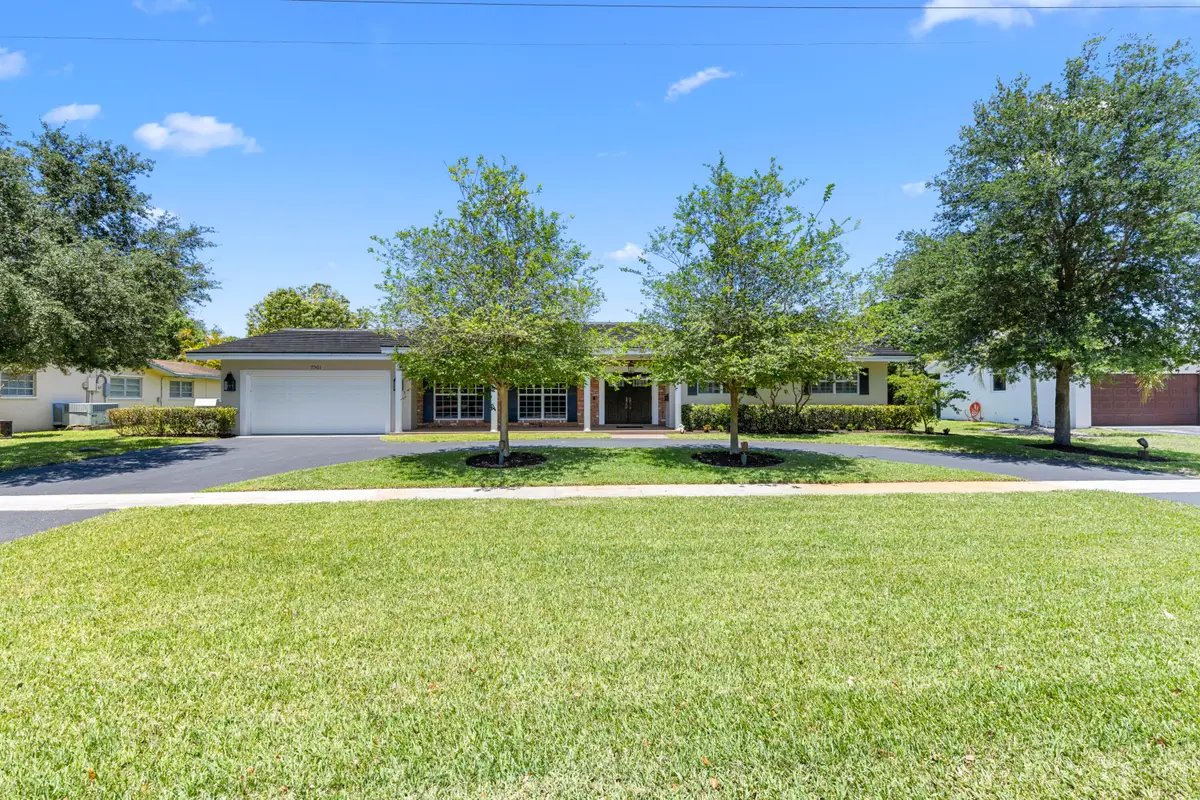 7501 Plantation Road, Plantation, FL 33317 - #1