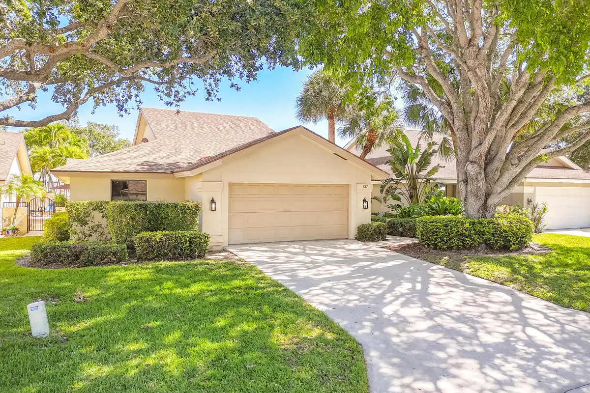 137 Harbourside Circle, Jupiter, FL 33477 - #1