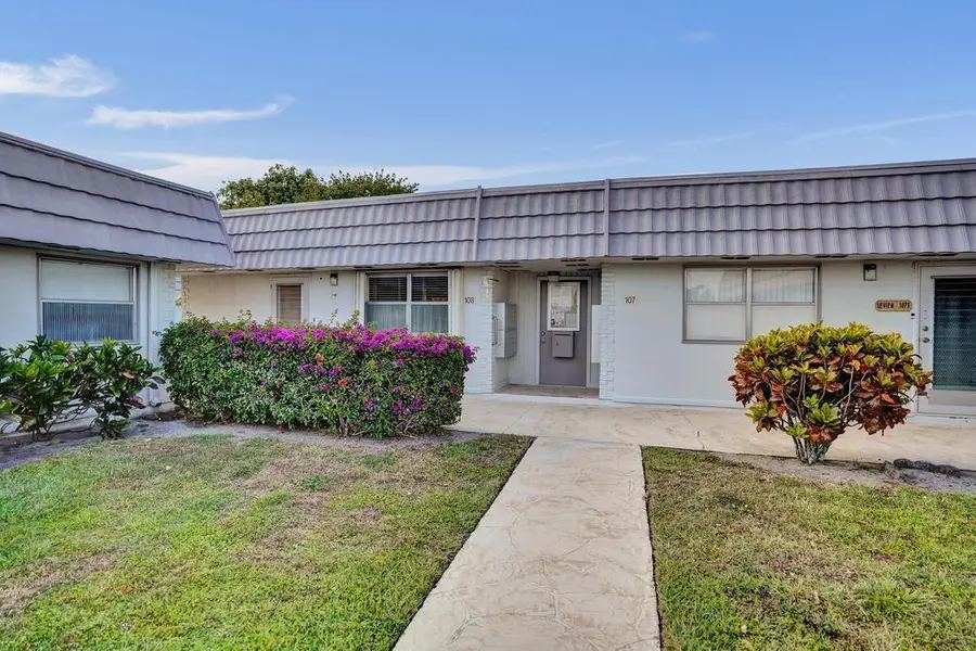 108 Valencia Boulevard #E108, Delray Beach, FL 33446 - #2