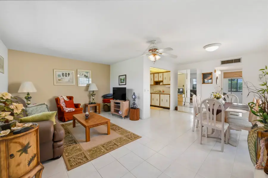 1 Burgundy #A, Delray Beach, FL 33484 - #3