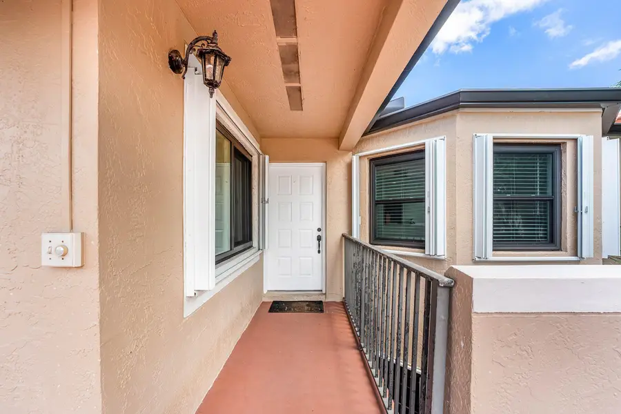 6614 Villa Sonrisa Drive #123, Boca Raton, FL 33433 - #2
