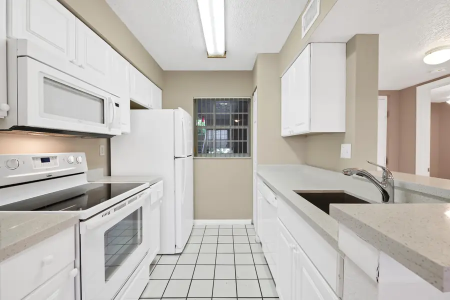 2861 N Oakland Forest Drive #202, Oakland Park, FL 33309 - #2