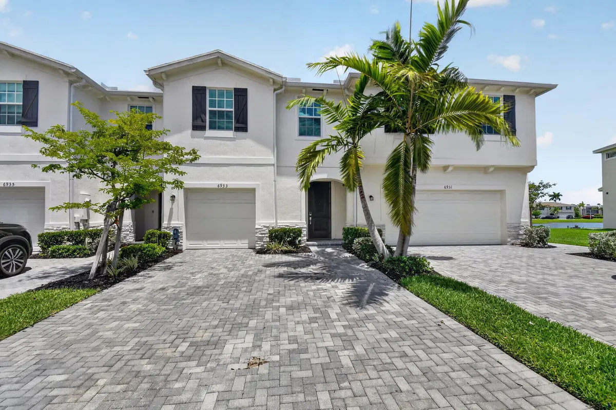 6933 N Harbours Edge Avenue, Lake Worth, FL 33467 - #1