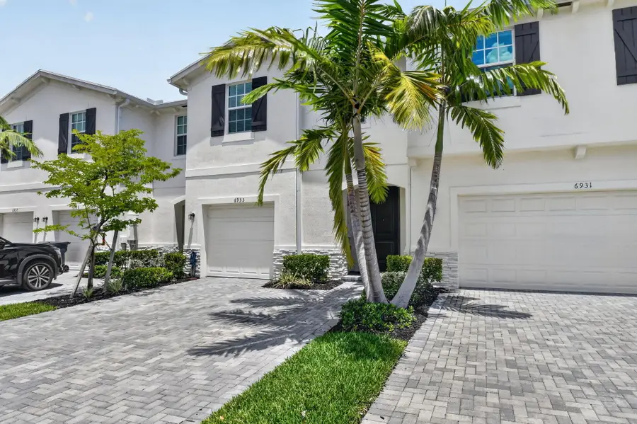 6933 N Harbours Edge Avenue, Lake Worth, FL 33467 - #3