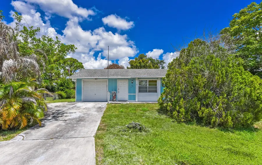 915 SW John Maccormack Terrace, Port Saint Lucie, FL 34953 - #3