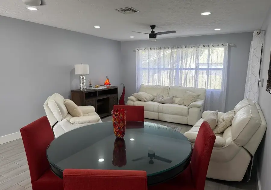 1392 Riverside Circle, Wellington, FL 33414 - #3