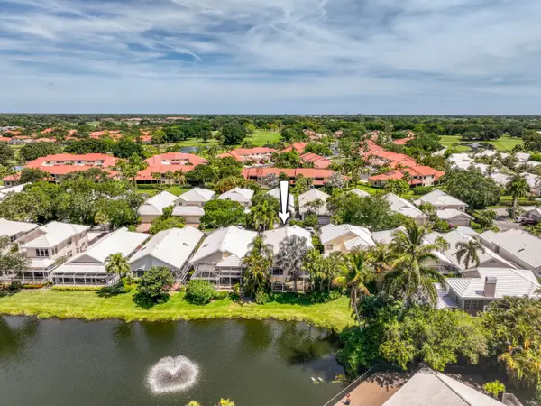 264 W Canterbury Dr W, Palm Beach Gardens, FL 33418