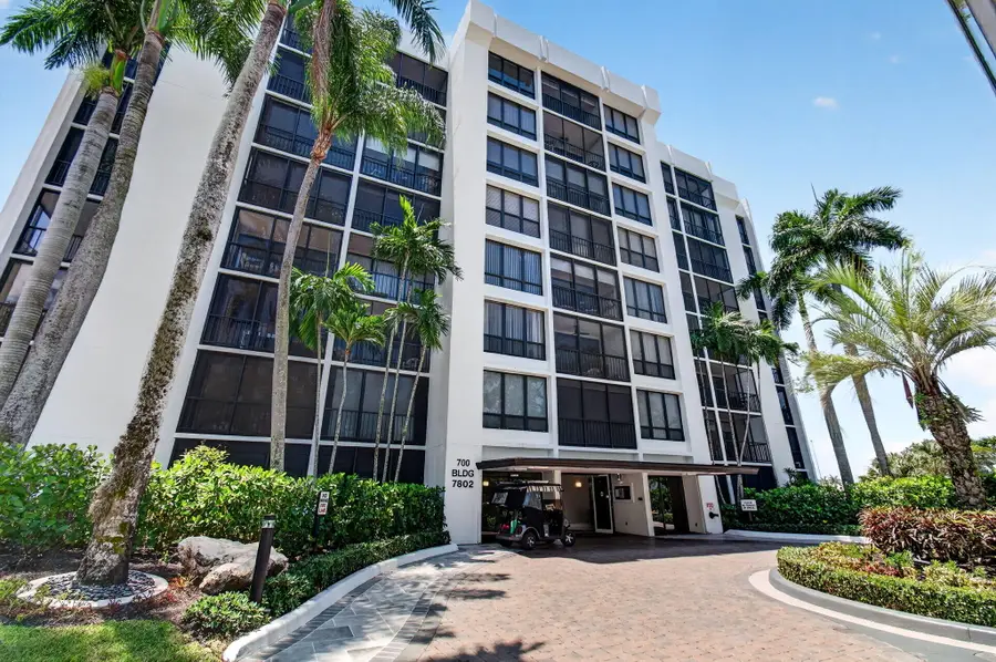 7802 Lakeside Boulevard #Apt 731, Boca Raton, FL 33434 - #3