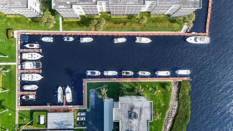 1 Harbourside Drive #4205, Delray Beach, FL 33483 - #3