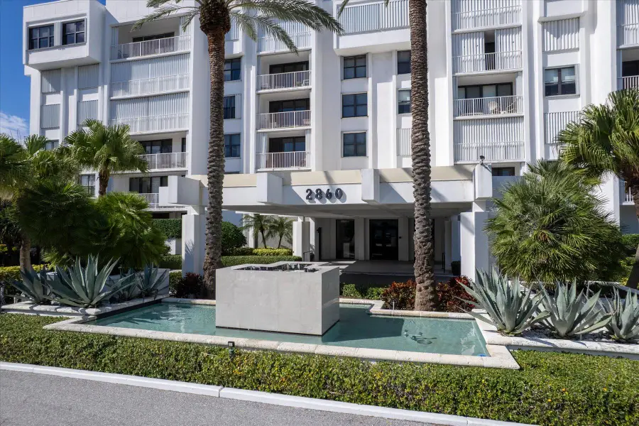 2860 S Ocean Boulevard #214, Palm Beach, FL 33480 - #2