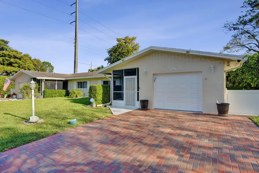 5965 Los Alamos Lane, Delray Beach, FL 33484 - #3