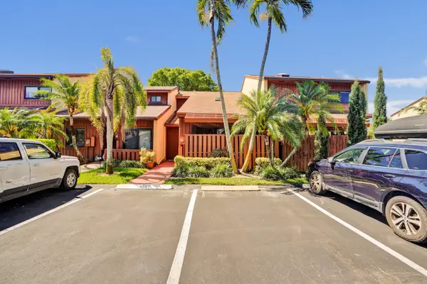 456 SE 14th Street, Dania Beach, FL 33004