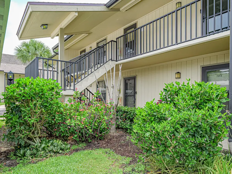 23 Plantation Drive #102, Vero Beach, FL 32966 - #3