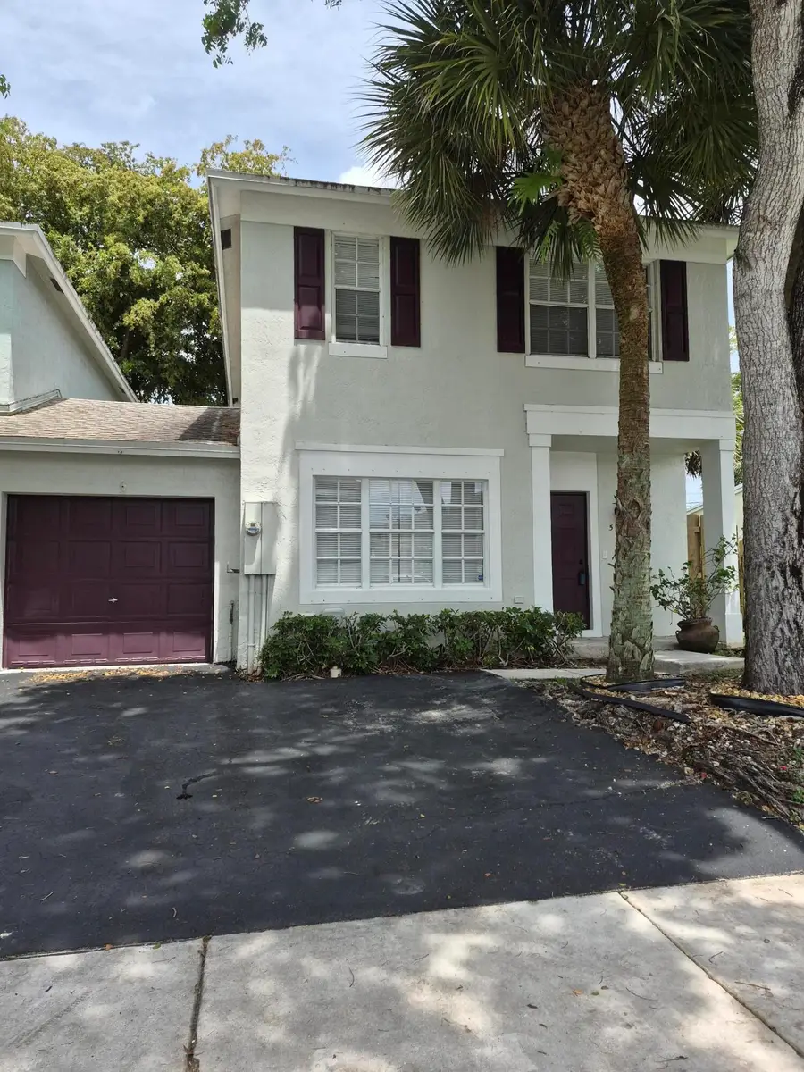 5920 S Golden Beauty Lane, Tamarac, FL 33321 - #2