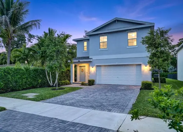 4549 Dow Lane, Greenacres, FL 33463