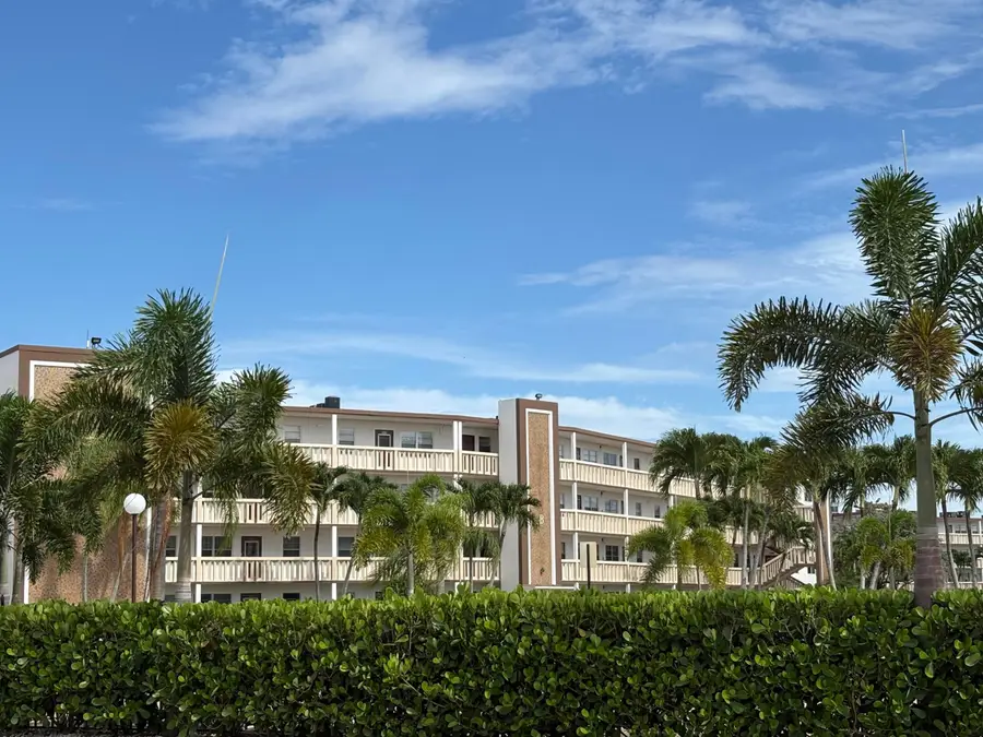 4046 Guildford C, Boca Raton, FL 33434 - #2